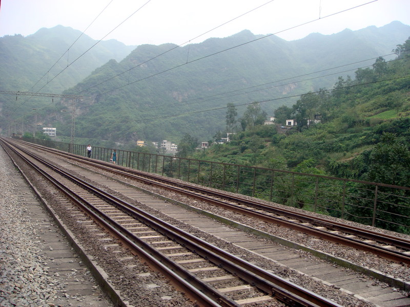 Image: /media/?path=/trips/2007-08-13 China/2007-08-19_Xi'an-Wudang/20070819-143518-0-Joe.jpg